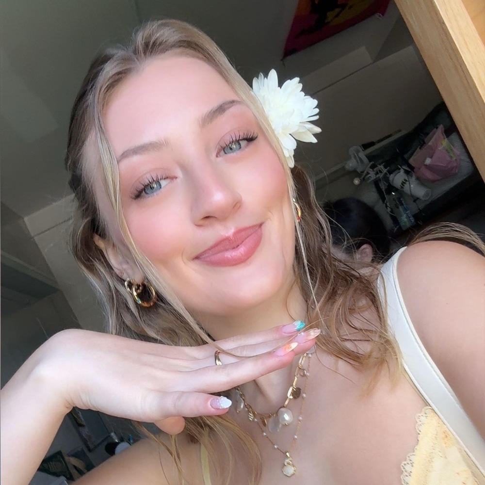 Meet your Posher, Camryn
